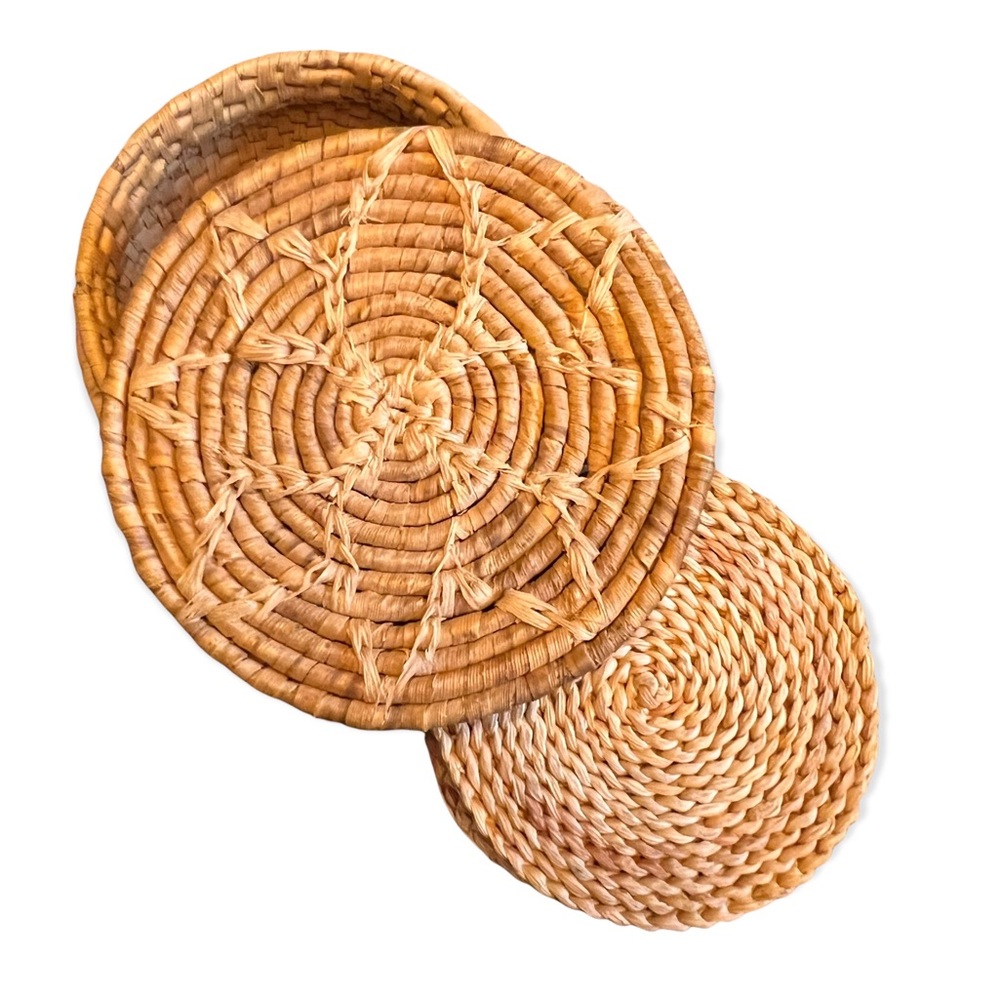 Wicker Coaster Set 4 basket vintage ratan